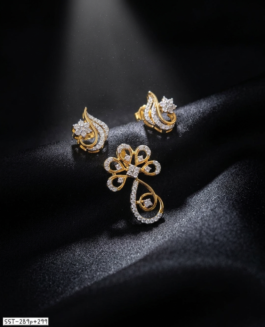 SST 289P + 299 | PENDENT AND EARRINGS SET