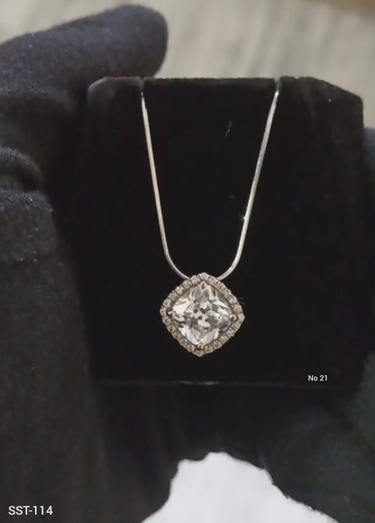 SST 114 | ELEGANT CUSHION CUT NECKLACE