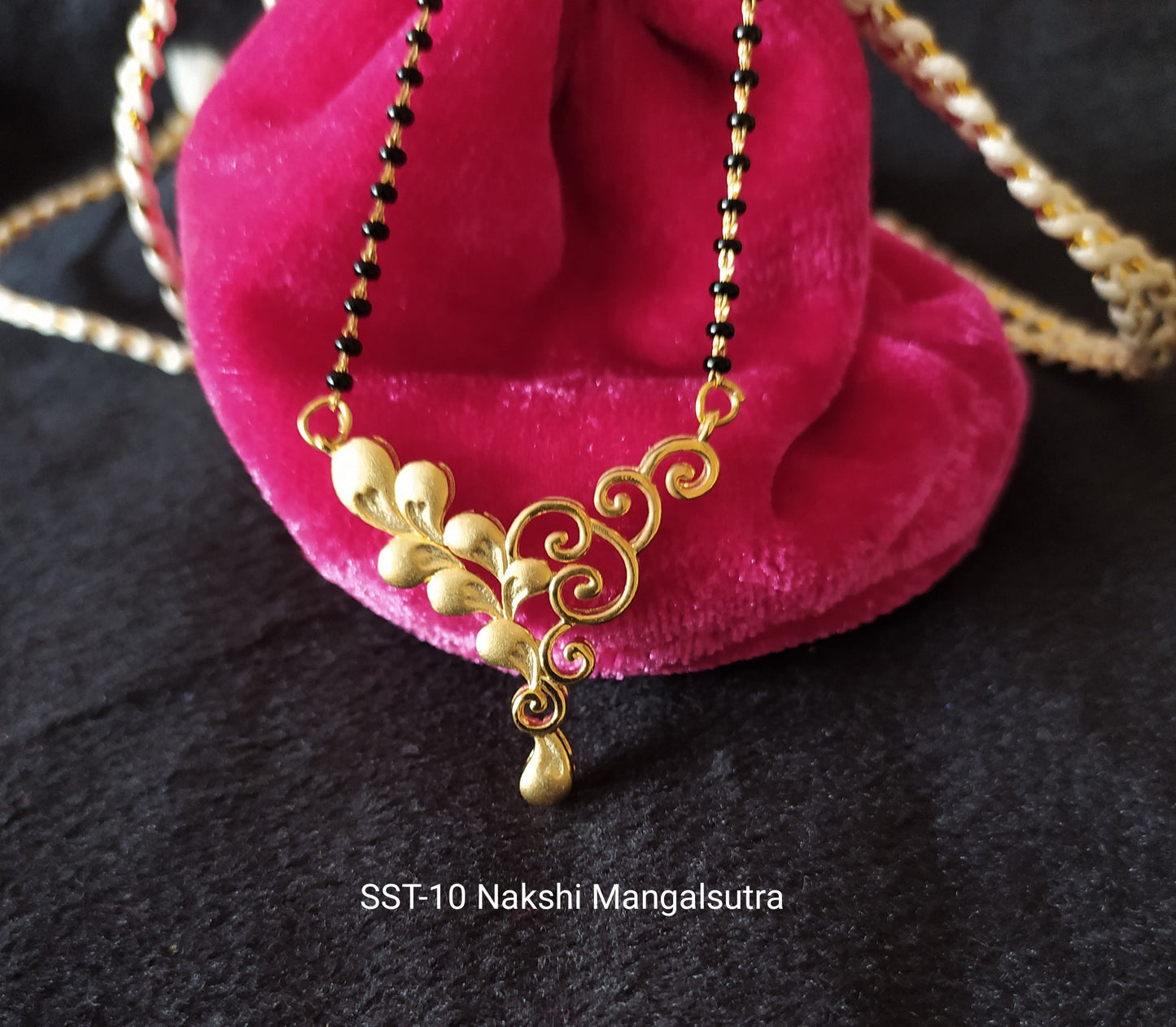 SST 010 | GOLDEN FANCY DESIGNING NECK MANGALSUTRA