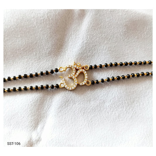 SST 106 | SACRED OM HAND MANGALSUTRA