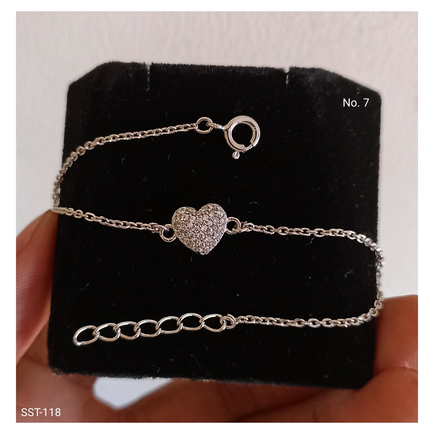 SST 118 | ELEGANT HEART BRACELETS