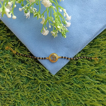 DIVINE OM SILVER BABY NAZARIYA BRACELET