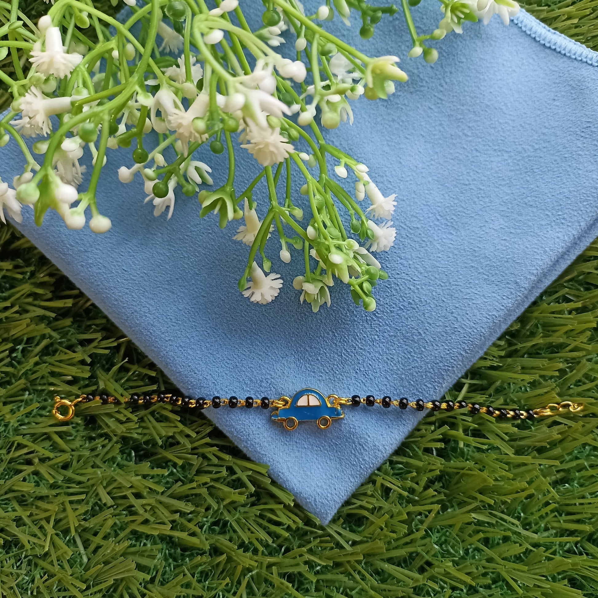 ROYAL CAR SILVER BABY NAZARIYA BRACELET
