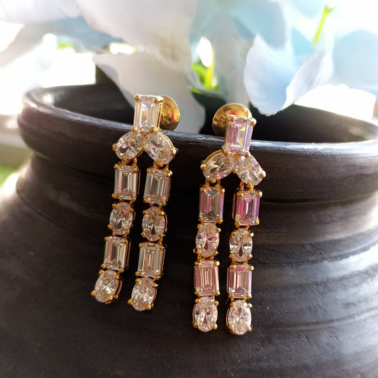 SST 151 | ELEGANT SOLITARE PARTY WEAR EARRING