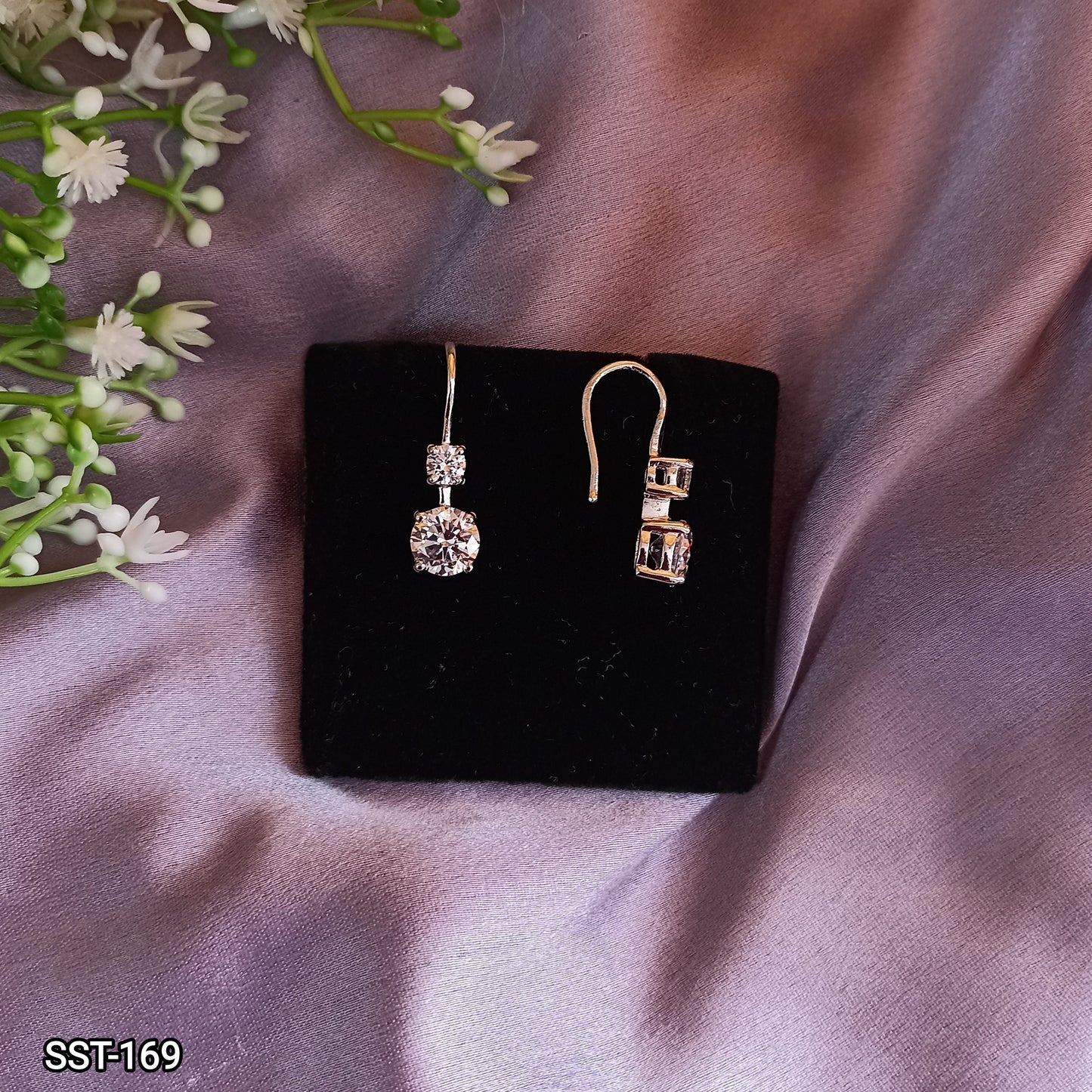 SST 169 | SOLITAIRE PAIR EAR RINGS