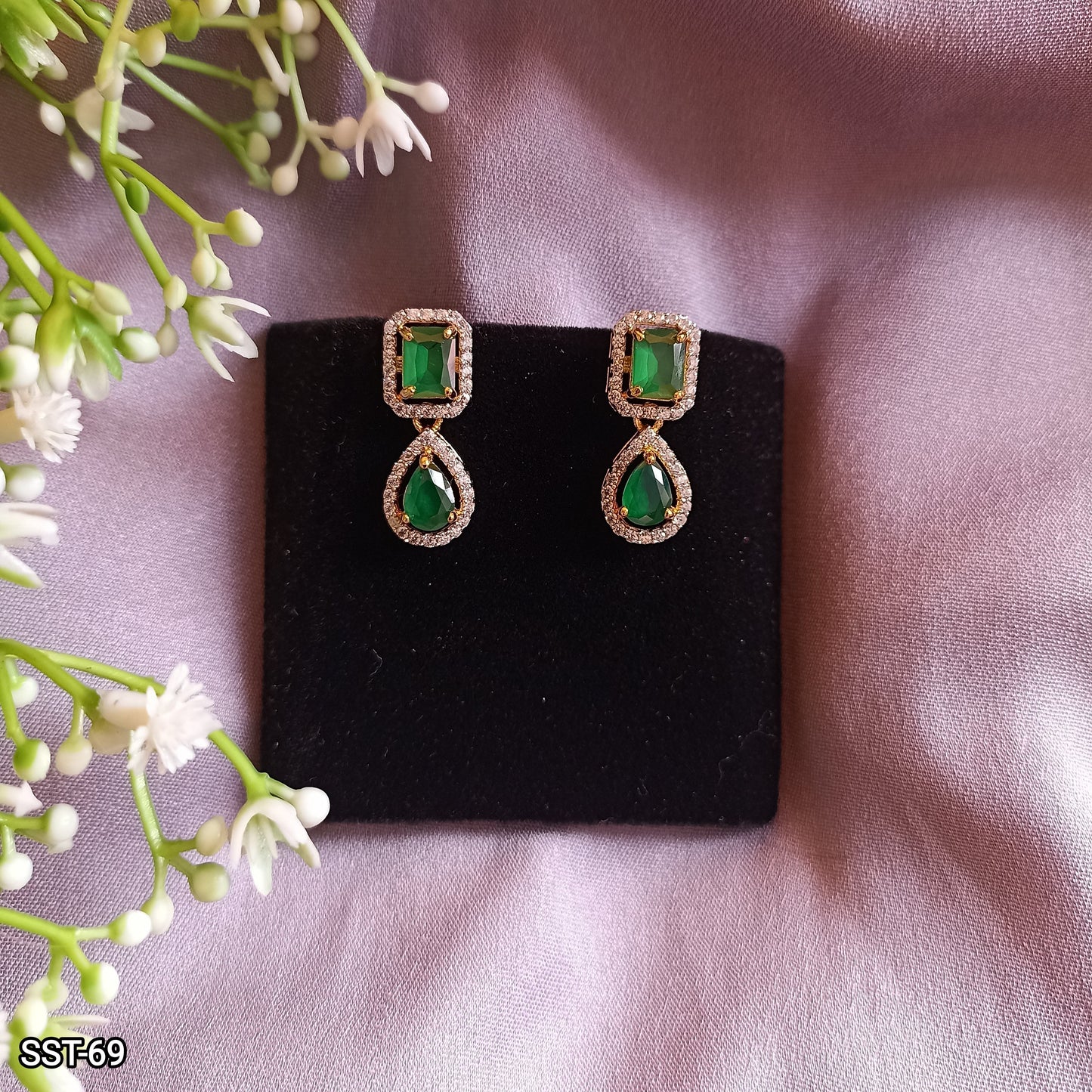 SST 069 | EMERALD TEARDROP DANGLE EARRINGS
