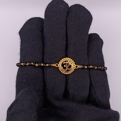 DIVINE OM SILVER BABY NAZARIYA BRACELET
