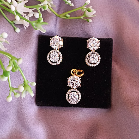 SST 082 | DIAMOND CZ PENDANT & EARRINGS SET