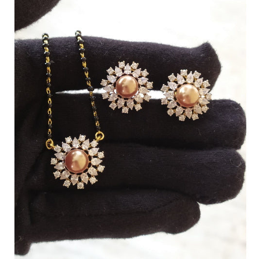 SST 085A GOLDEN PEARL EARRING SET