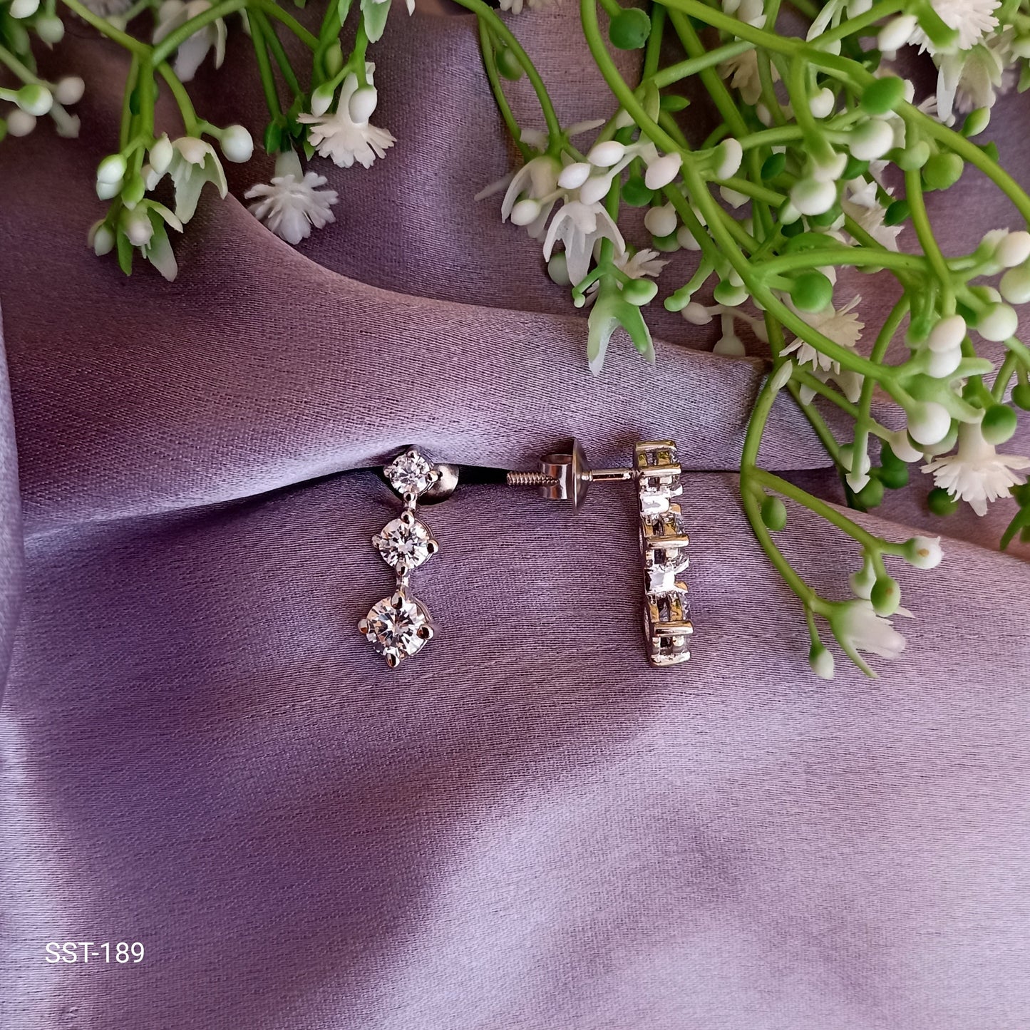 SST 189 | THREE-TIER DIAMOND DROP EARRINGS