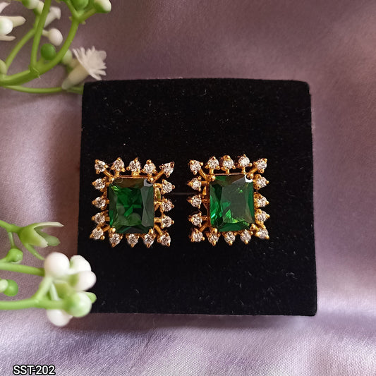 SST 202 | EMERALD DIAMOND SILVER EARRING