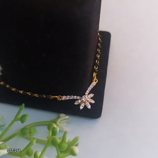SST 211 | DIAMOND FLORAL PENDANT MANGALSUTRA