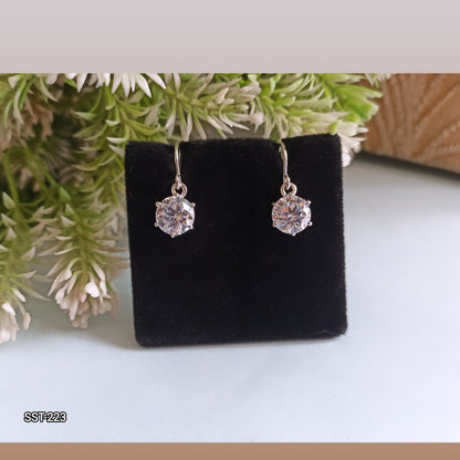 SST 223 | ROUND DIAMOND DROP EARRINGS