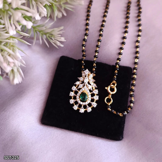 SST 225 | EMERALD AND DIAMOND FLORAL PENDANT MANGALSUTRA