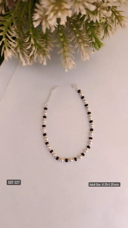 SST 227 | HAND MANGALSUTRA WITH BEADDED DESIGN