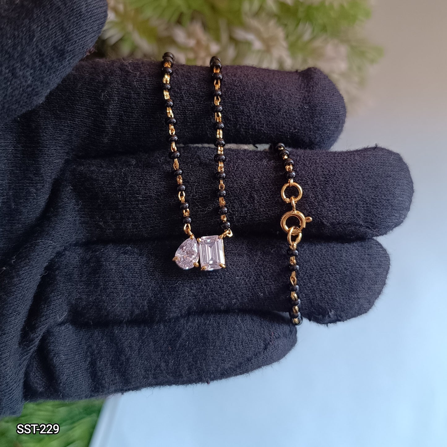 SST 229 |EMERALD-CUT DIAMOND PENDANT MANGALSUTRA