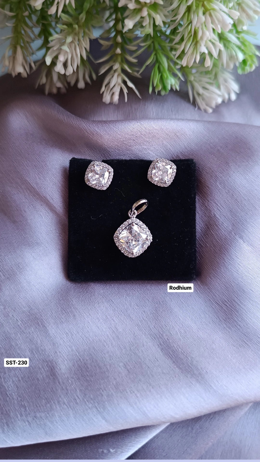 SST 230 | CUSHION HALO  PENDANT AND EARRINGS SET