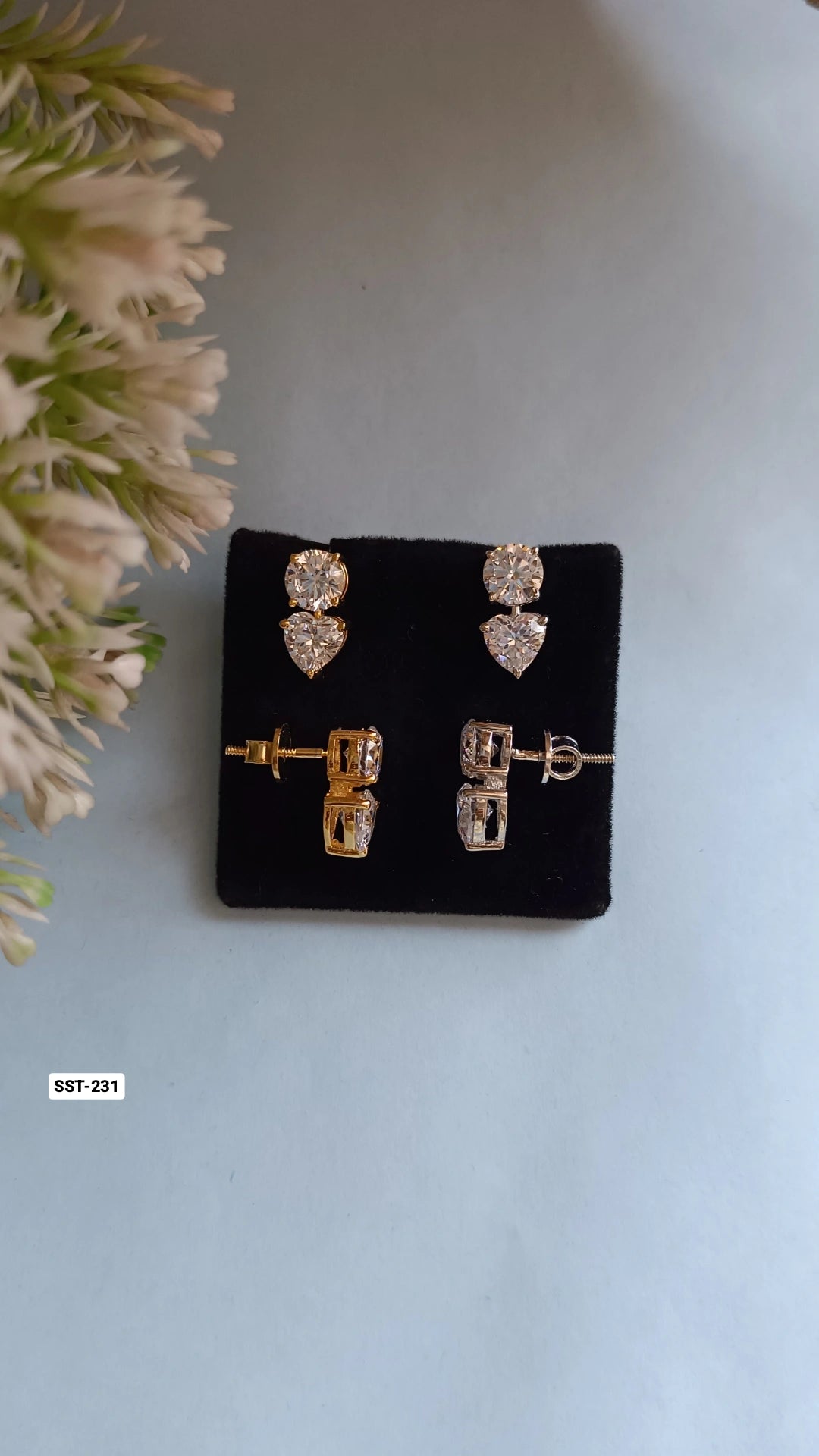 SST 231 | ELEGANT BLOOMING FLOWER STUD EARRINGS