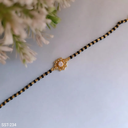 SST 234 | FLORAL HAND MANGALSUTRA