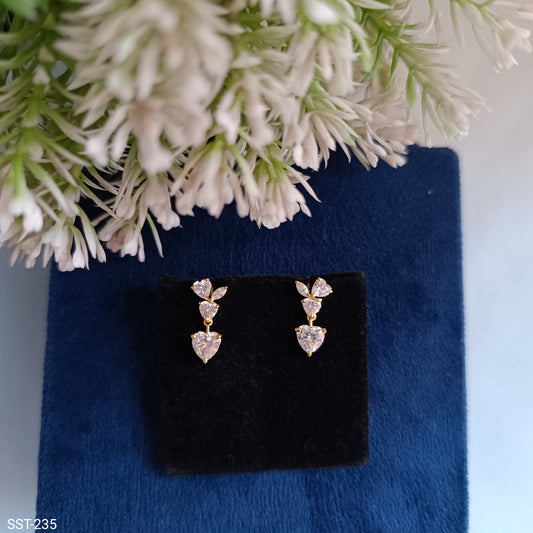 SST 235 | HEART-SHAPED DIAMOND DROP EARRINGS