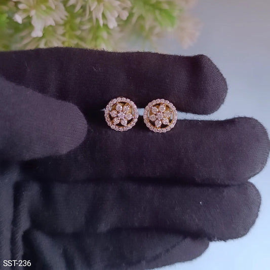 SST 236 | DAZZLING FLORAL DIAMOND STUD EARRINGS