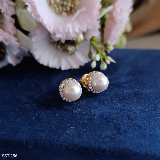 SST 256 | PEARL AND DIAMOND EARRINGS