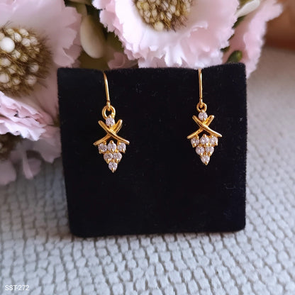 SST 272 | ELEGANT TEAR DROP ACCENT EARRINGS