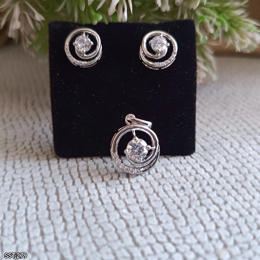 SST 279 | ELEGANT CIRCLE PENDANT AND EARRINGS SET